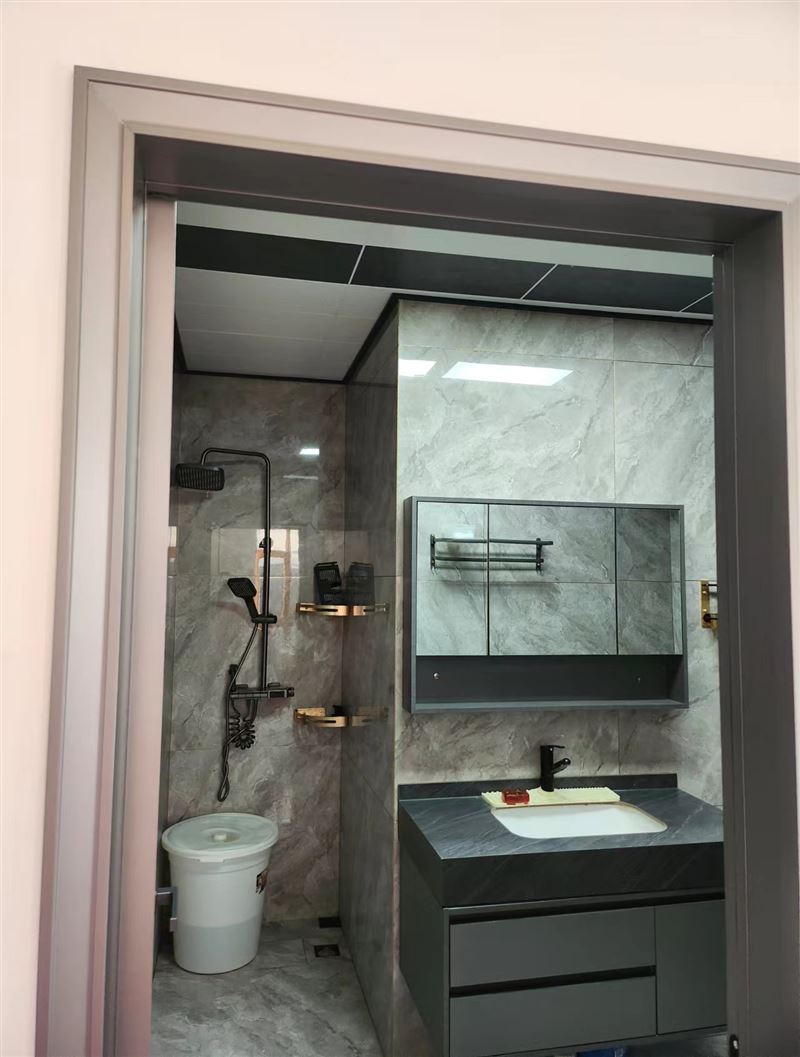 城中名府7樓104平精裝