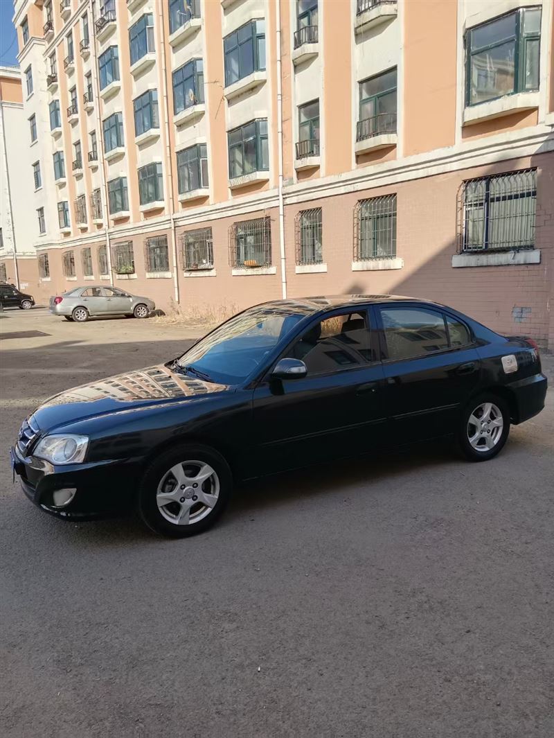 11年新款現(xiàn)代伊蘭特手動(dòng)高配