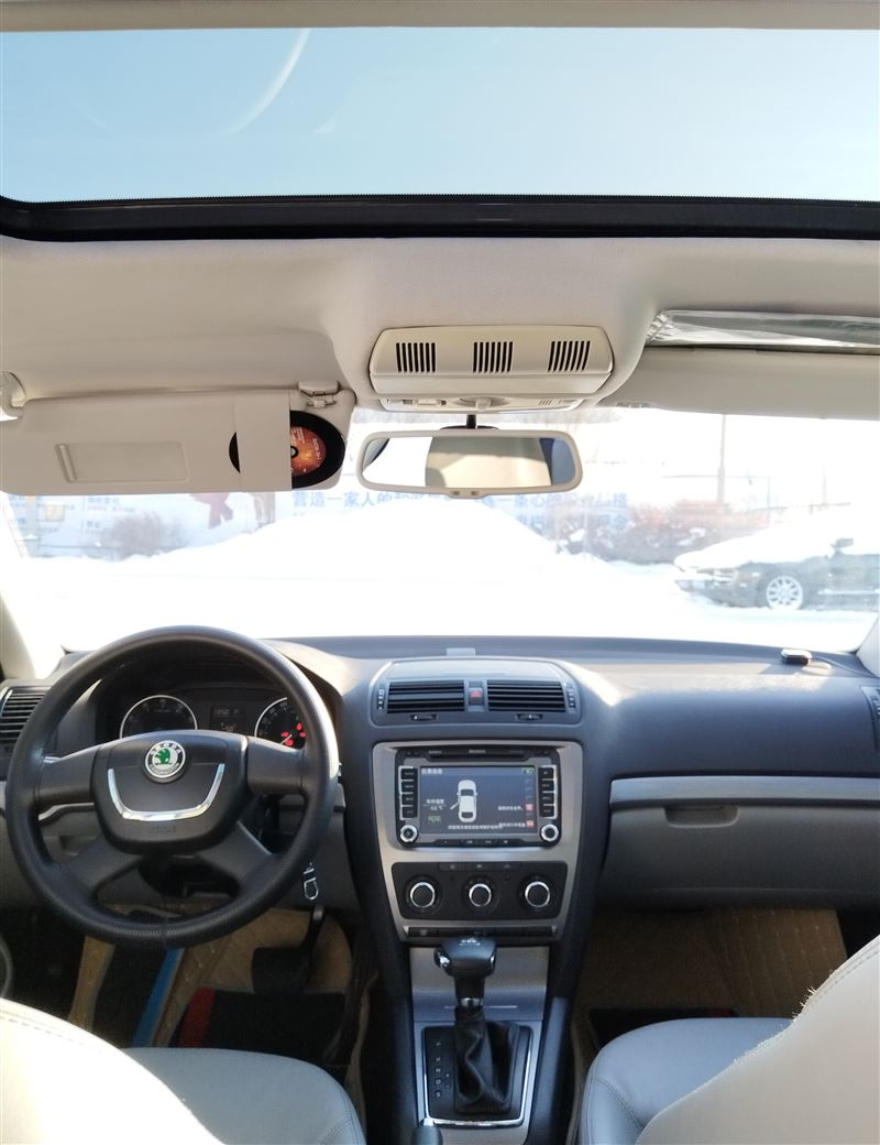 斯柯達(dá)明銳自動(dòng)擋1.4T