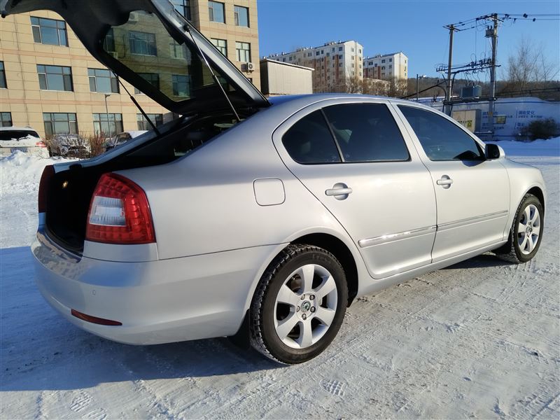 斯柯達(dá)明銳自動(dòng)擋1.4T