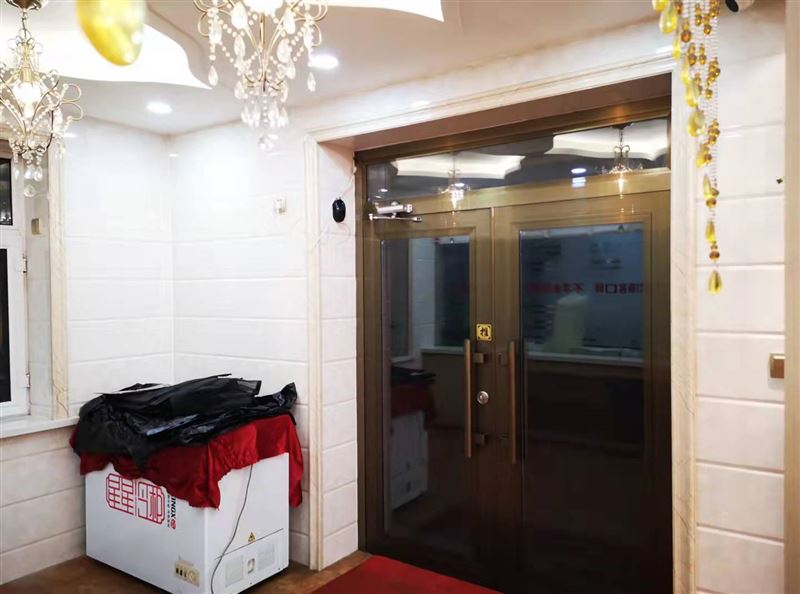 萬寶24井樓廣場(chǎng)中心商居兩用樓出租