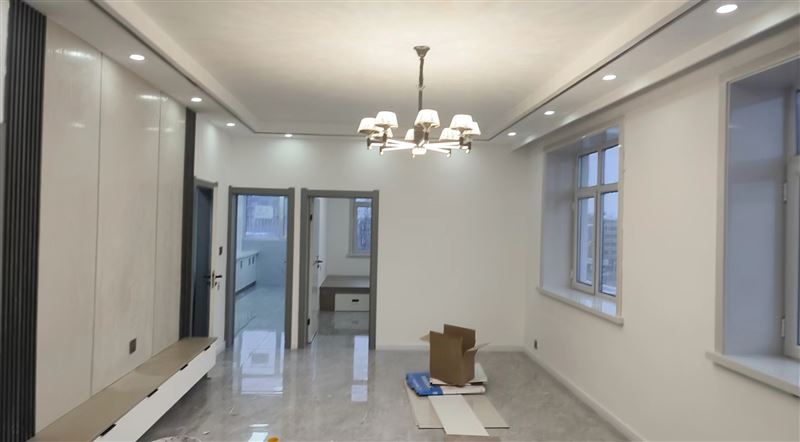 湖東小區(qū)6樓