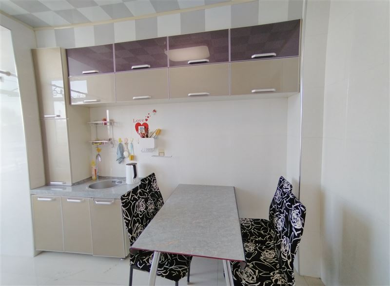 茄子河分局家屬樓2號(hào)樓4樓