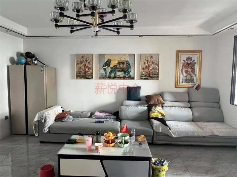 富貴園電梯136平48.5萬(wàn)