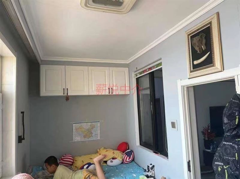 富貴園電梯136平48.5萬(wàn)