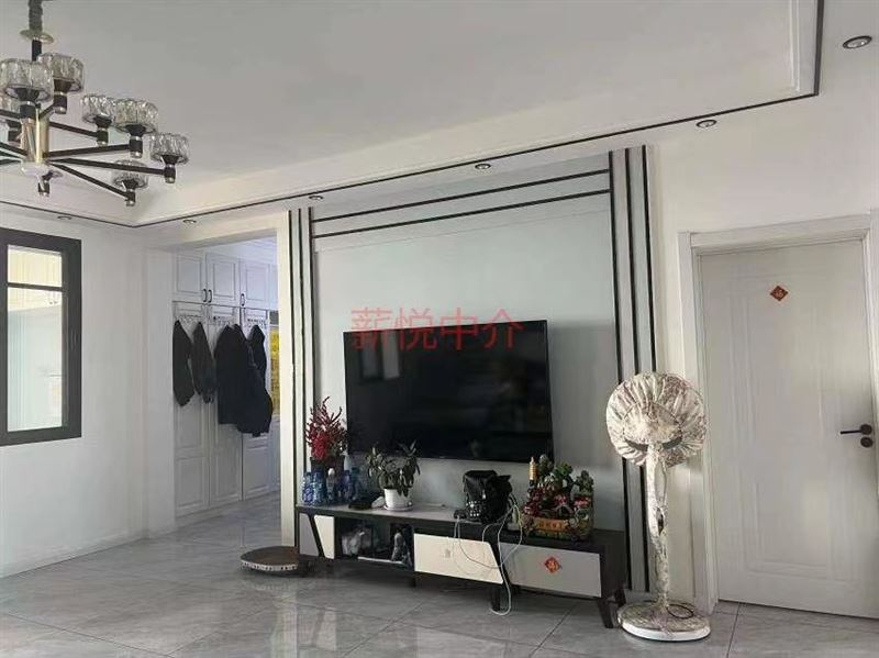 富貴園電梯136平48.5萬(wàn)