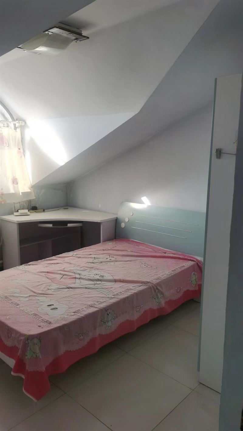 出租景豐家小區(qū)閣樓