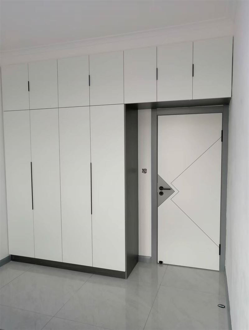 七星花園B區(qū)~六樓~精裝修 ?