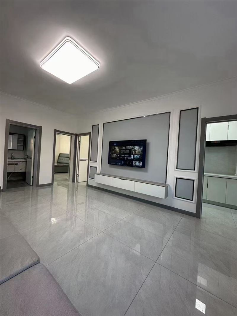 北岸新城五樓~63平方~精裝修~拎包入住