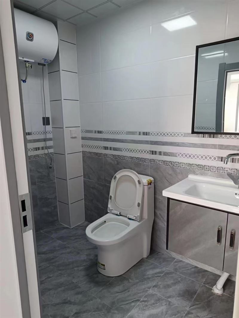 北岸新城五樓~63平方~精裝修~拎包入住