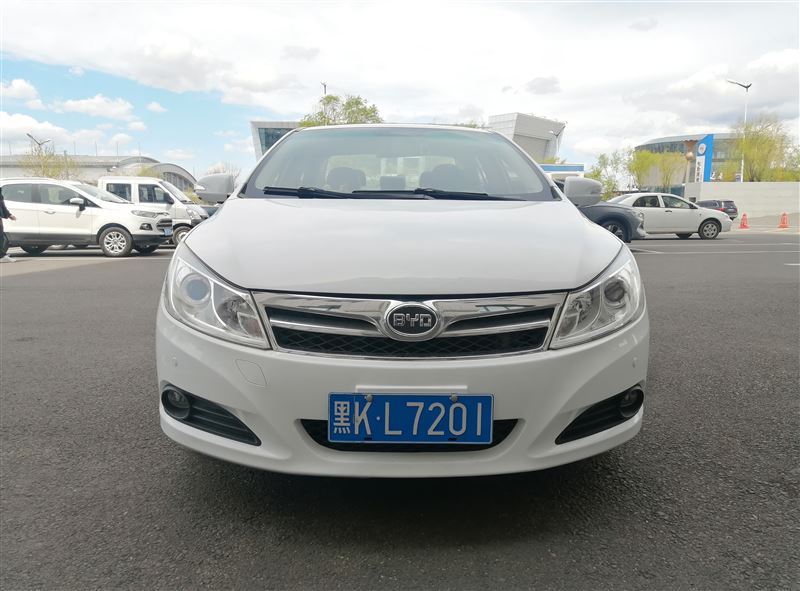 比亞迪速銳自動擋高配