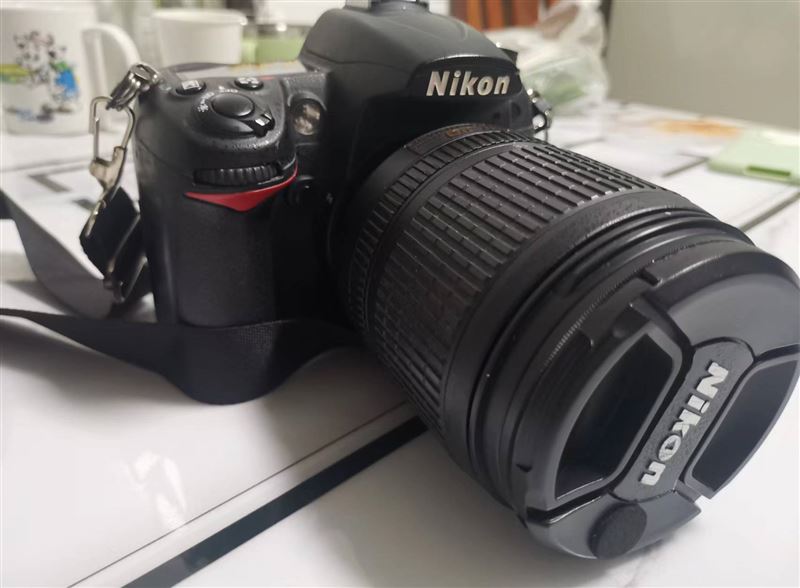 二手?jǐn)?shù)碼相機