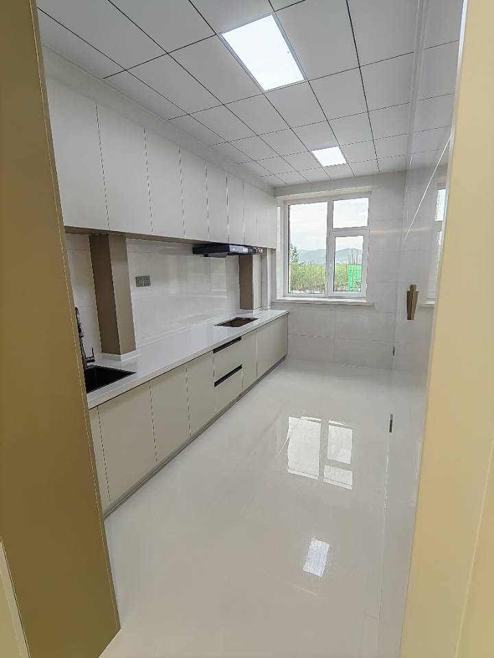 德政雅居電梯洋房6樓84平精裝婚房37.5萬