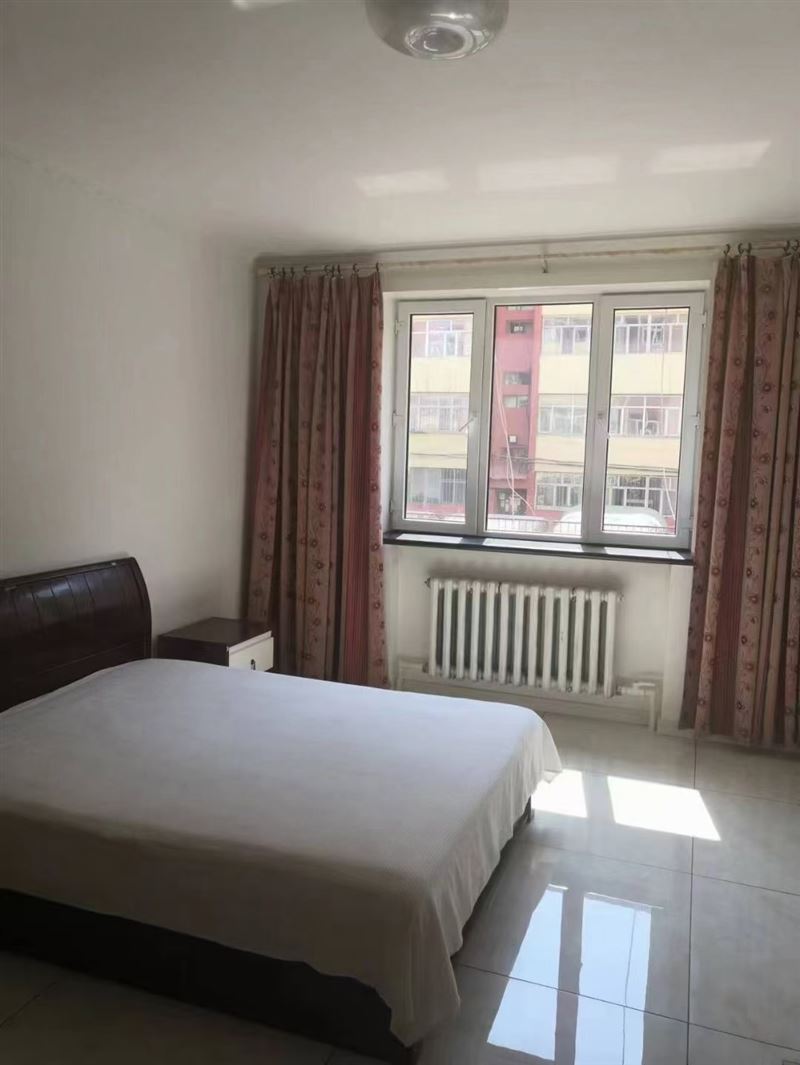 十中十小2樓102平精裝33.8萬