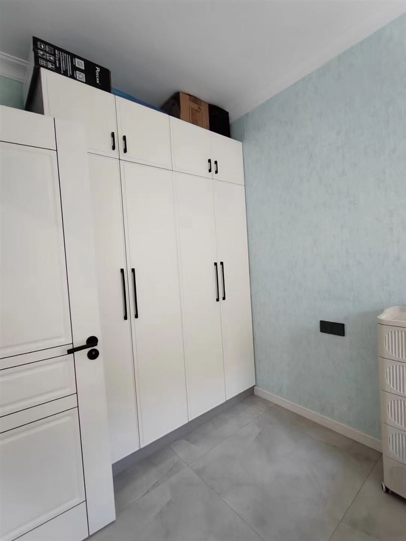 金水灣電梯洋房2樓86平