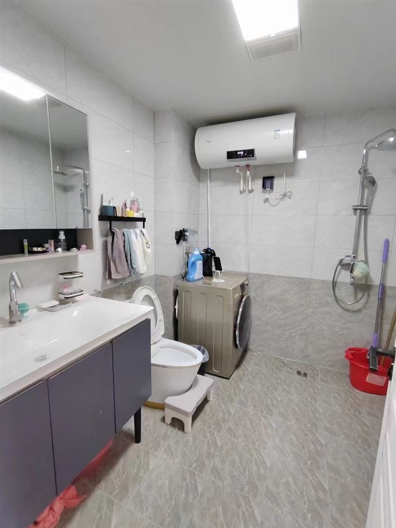 金水灣電梯洋房2樓86平