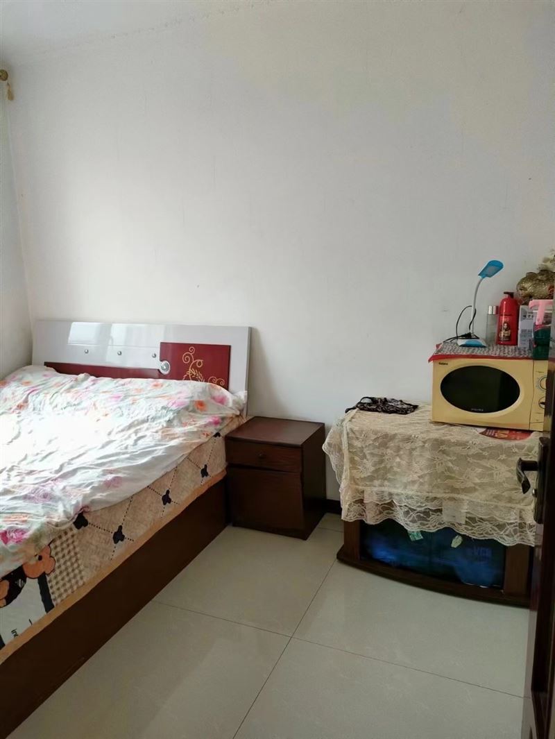 北山五樓低價(jià)賣5.2