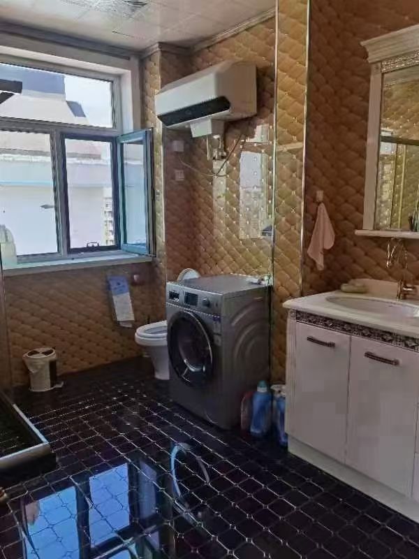 急賣(mài)濱尚高層