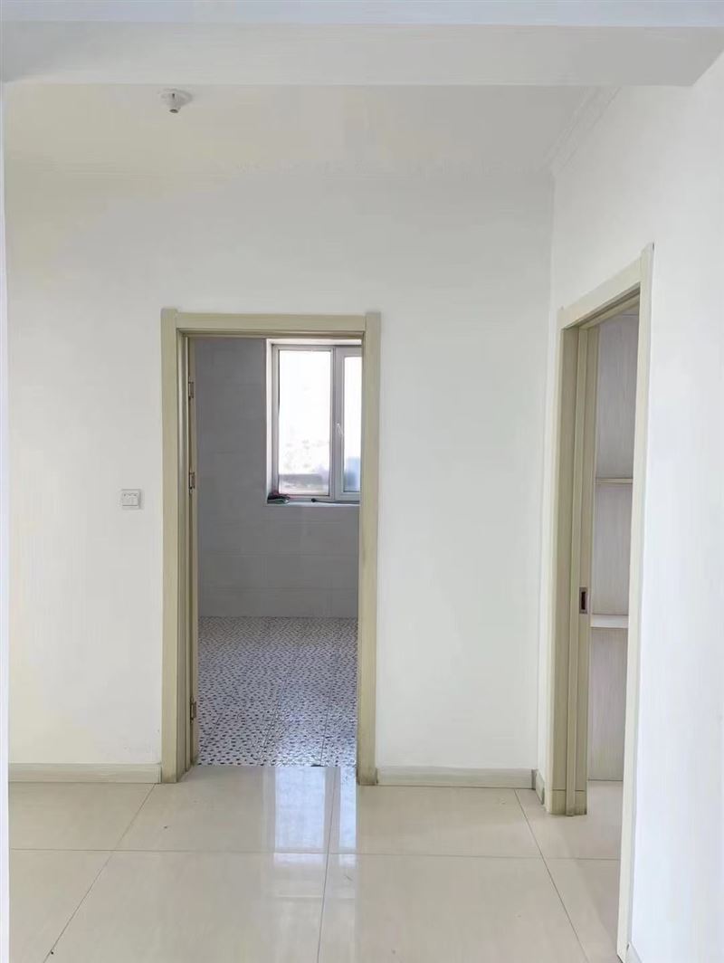 吉售九中九小學(xué)區(qū)房