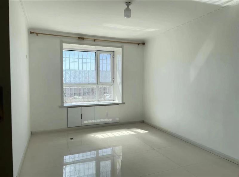 吉售九中九小學(xué)區(qū)房