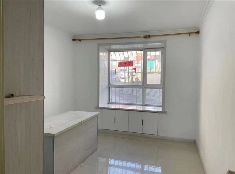 吉售九中九小學(xué)區(qū)房