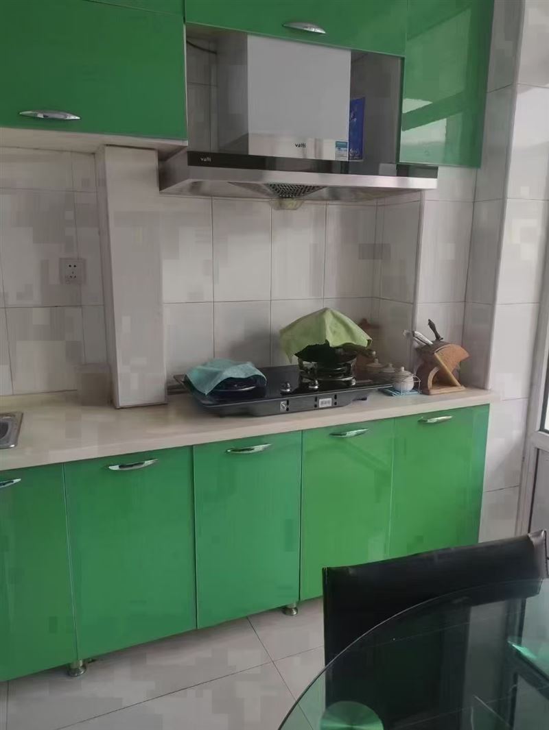 銀泉小區(qū)5樓66平精裝23萬(wàn)最低