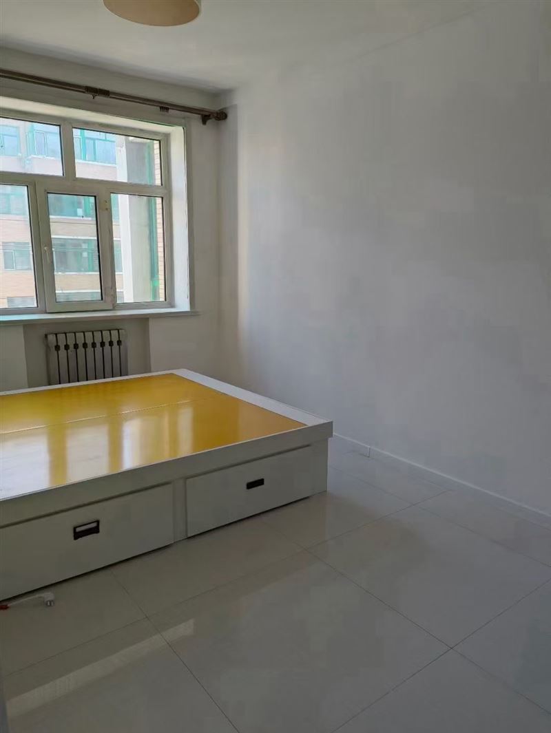 賣(mài)新東方4樓84平