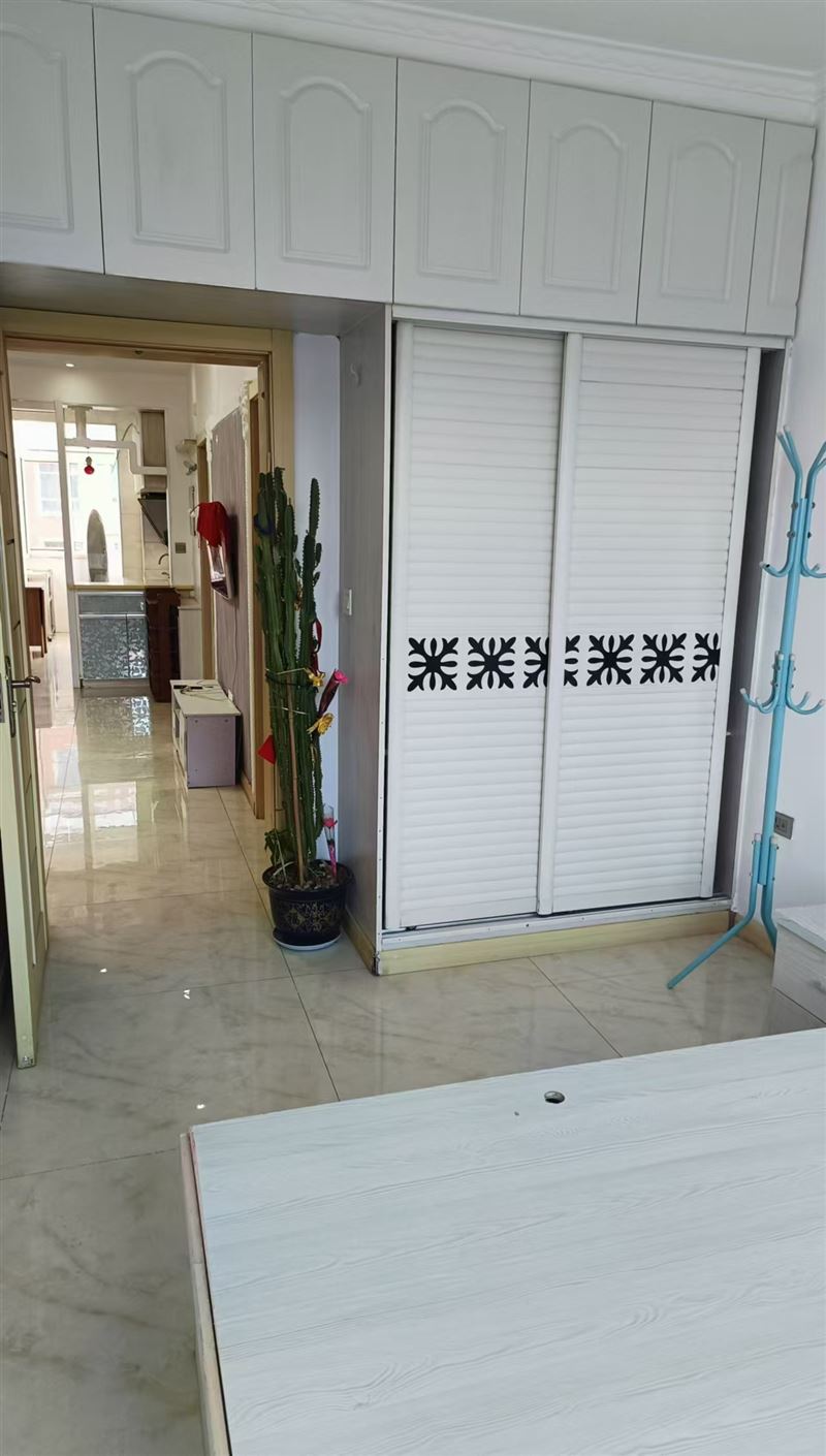 商貿(mào)城70平