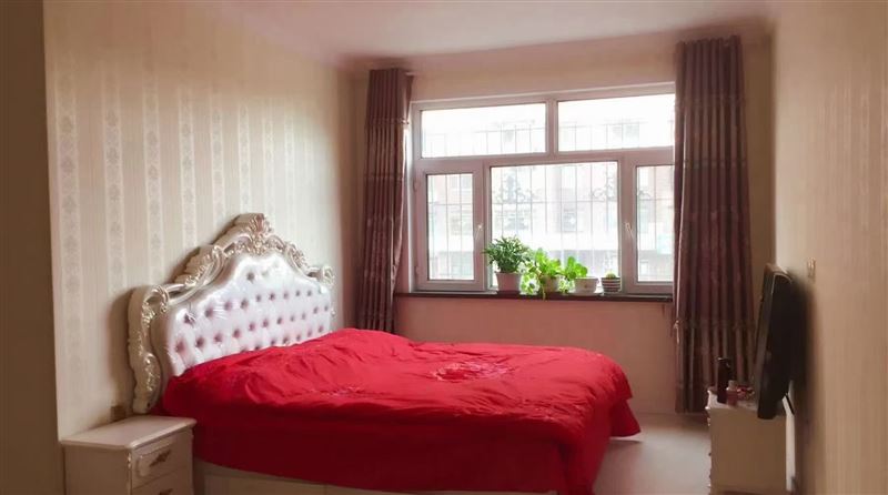 濱尚雅居電梯3樓114平精裝58.8萬(wàn)