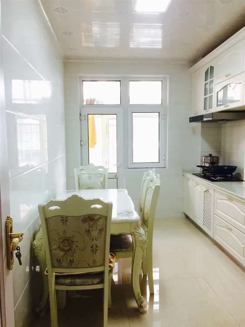 濱尚雅居電梯3樓114平精裝58.8萬(wàn)