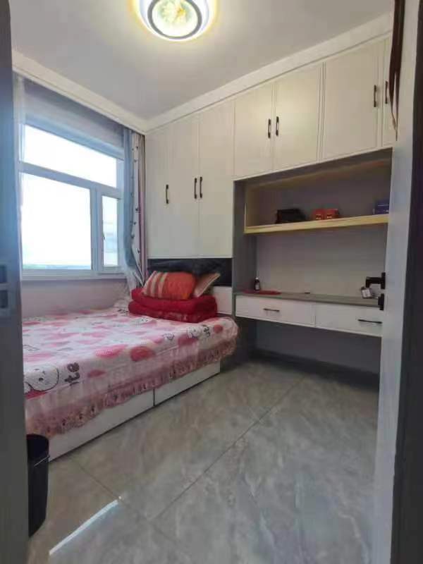 富貴園電梯低價(jià)賣樓