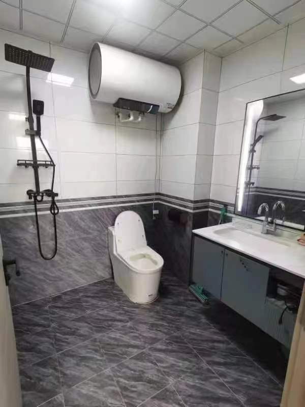 富貴園電梯低價(jià)賣樓