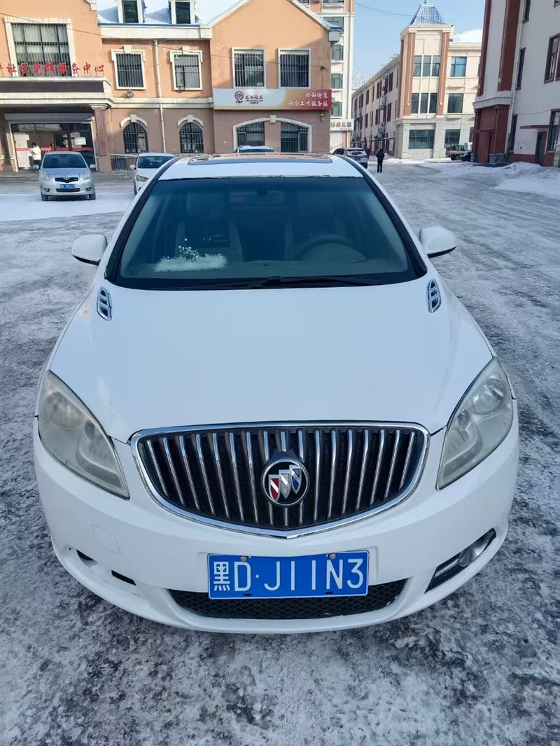 14年英朗GT手動高配原值13萬