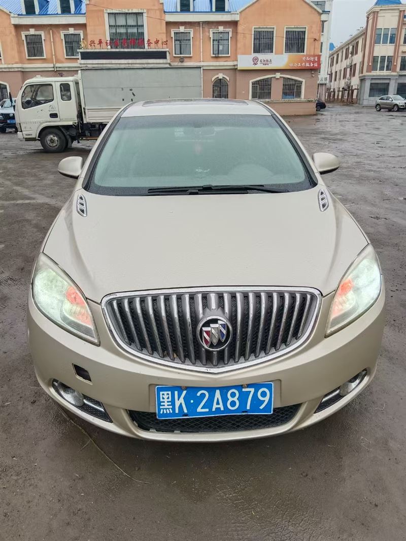 11年別克英朗GT原值12萬