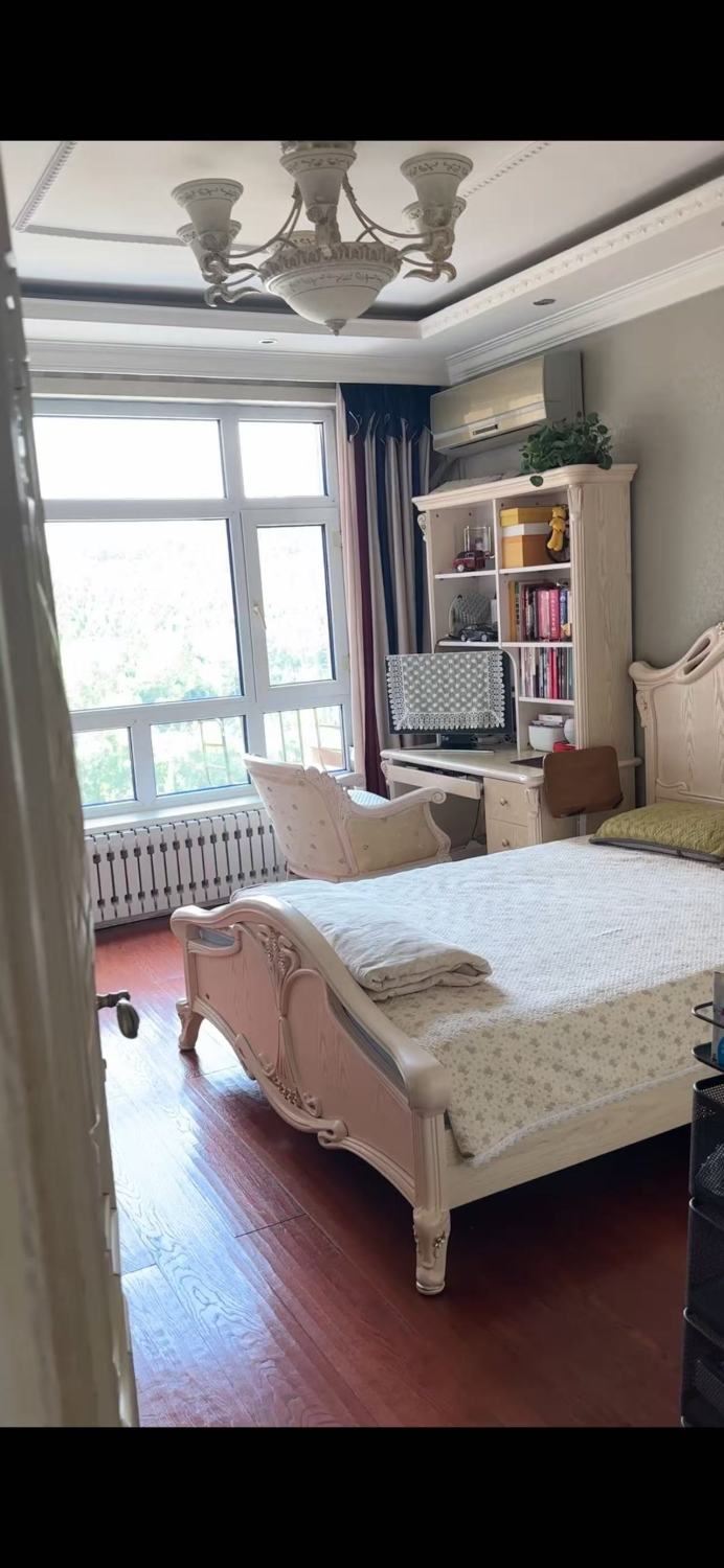 昆侖酒店附近高層