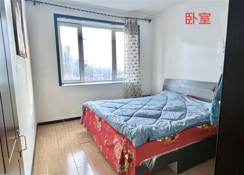 賣市四中學(xué)區(qū)樓