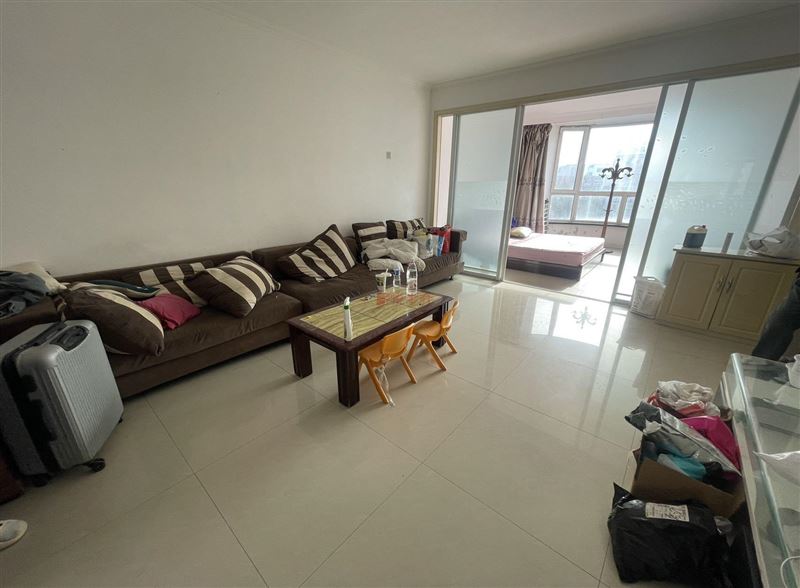 銀泉小區(qū)出租