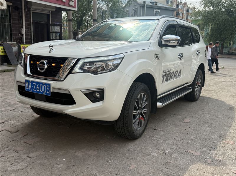 20 年日產途達頂配 12.5 萬