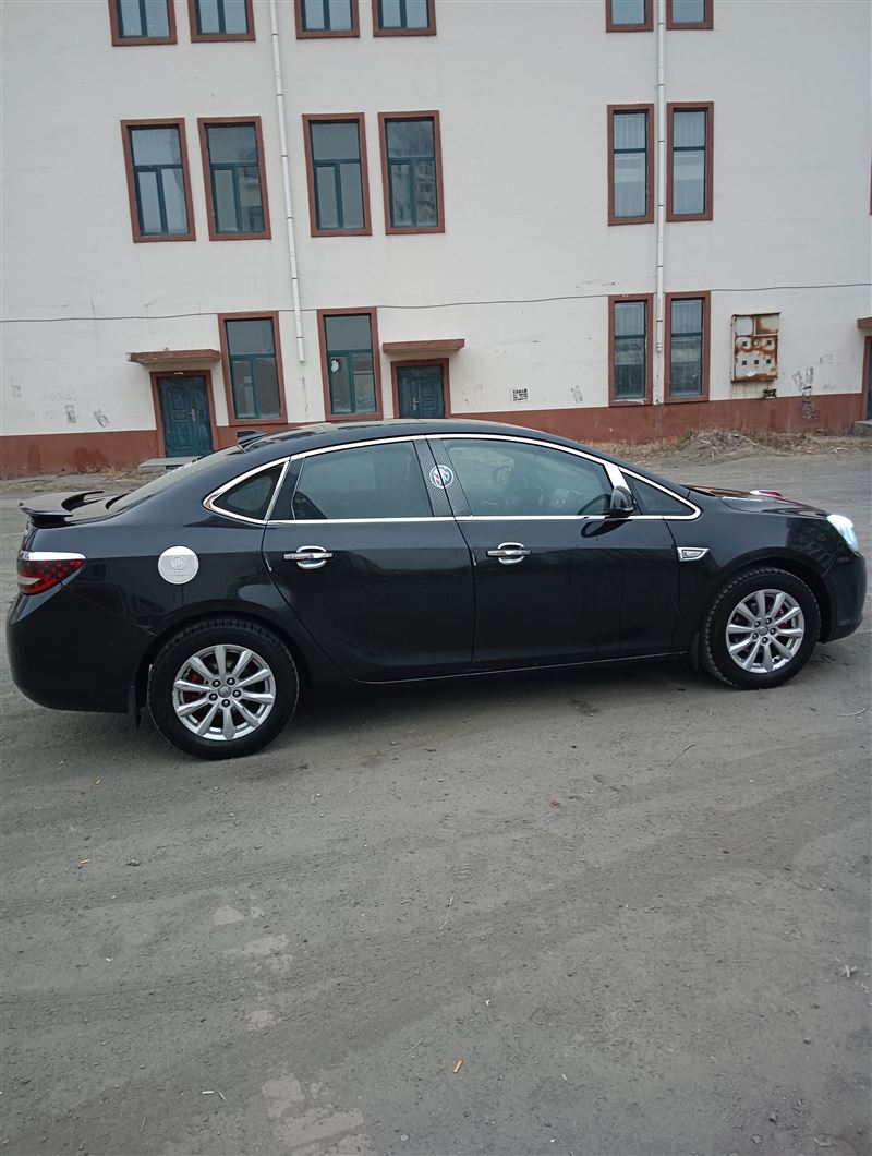 13年別克英朗GT手動(dòng)高配