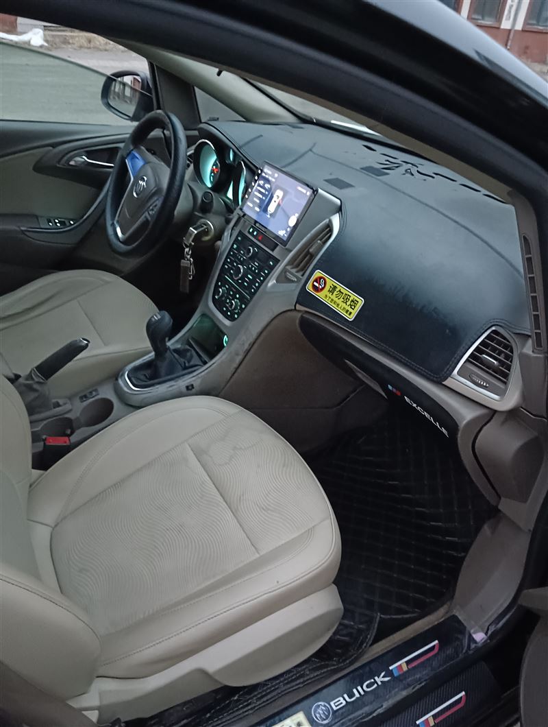 13年別克英朗GT手動(dòng)高配