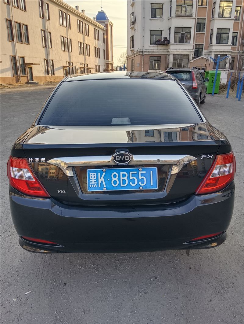 17年比亞迪f3手動高配