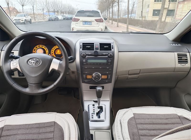 10年自動擋豐田卡羅拉