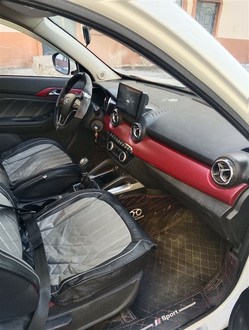 17年北汽紳寶x35手動(dòng)高配