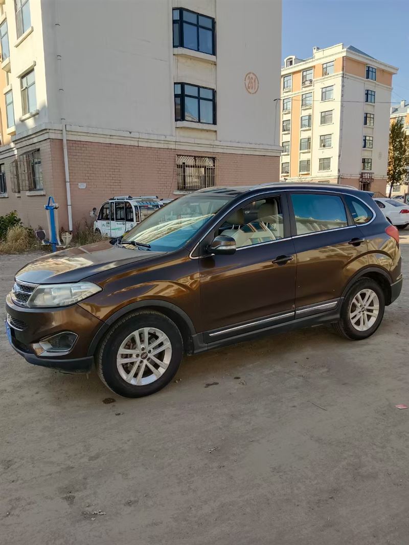 14年瑞虎5手動(dòng)高配