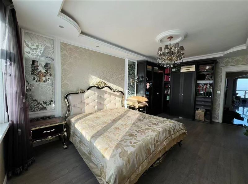 工會(huì)大廈高層