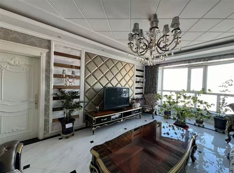 工會(huì)大廈高層