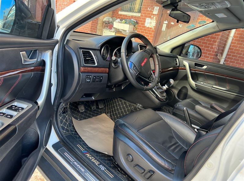 16 年長城 H6 新款頂配 3.3 萬