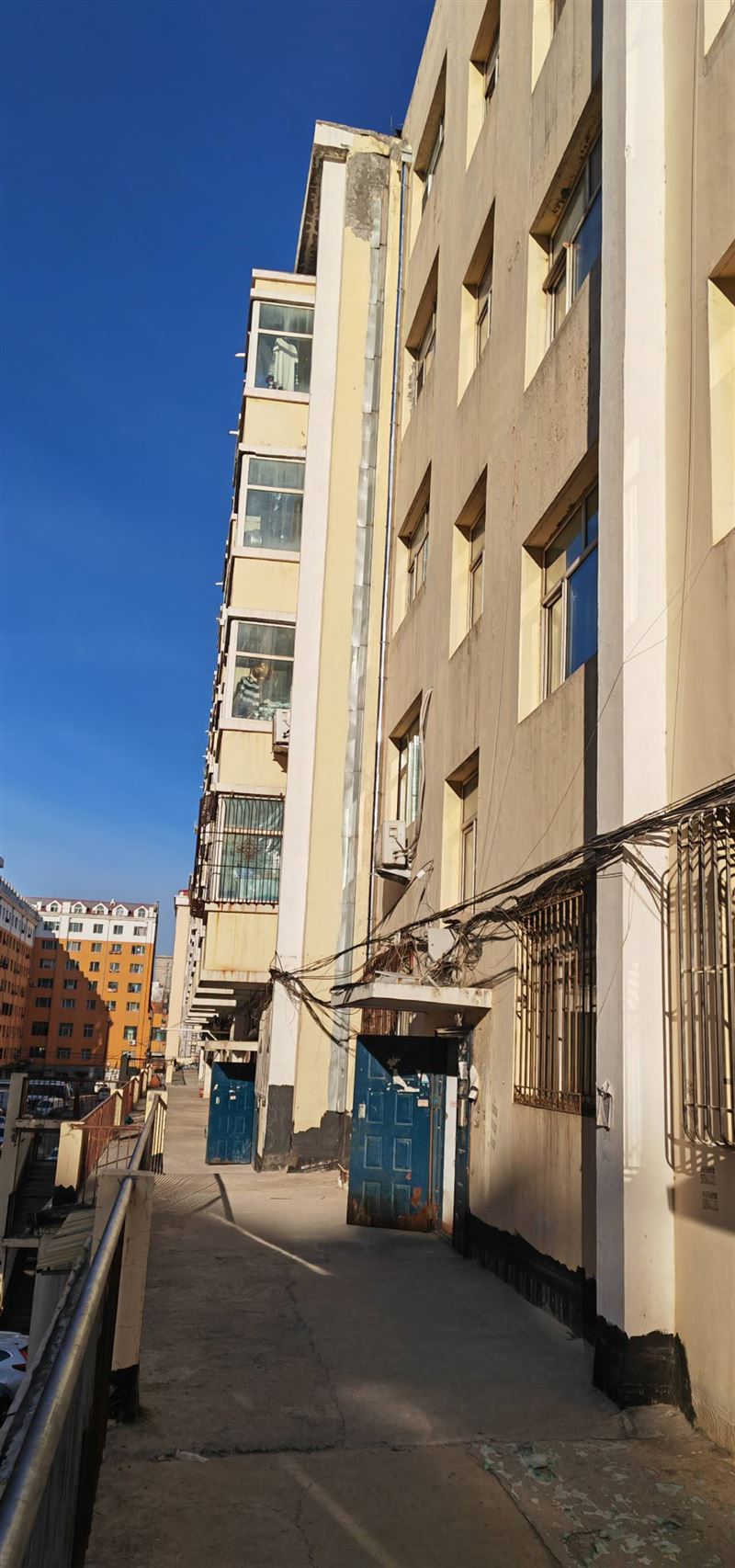 保中學(xué)校學(xué)區(qū)房吉售