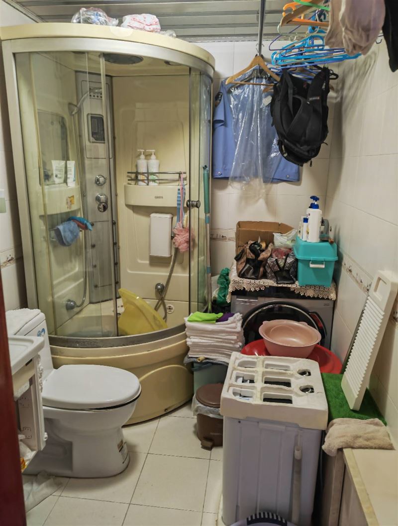 保中學(xué)校學(xué)區(qū)房吉售