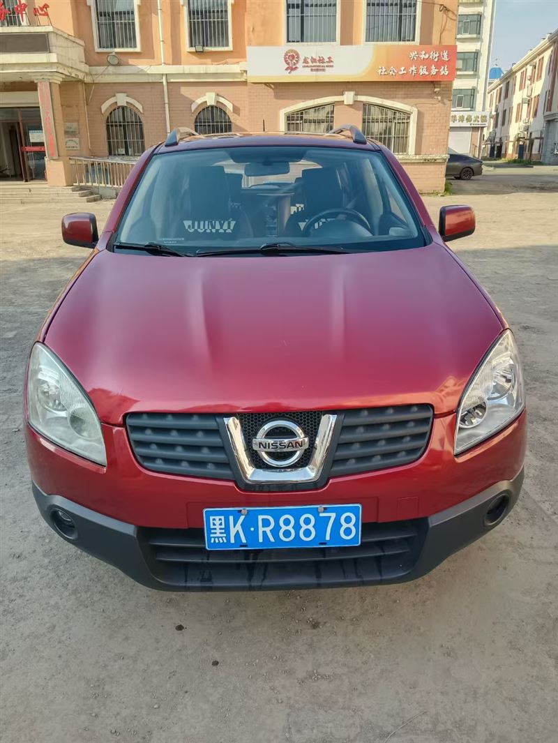 09年尼桑逍客手動(dòng)高配